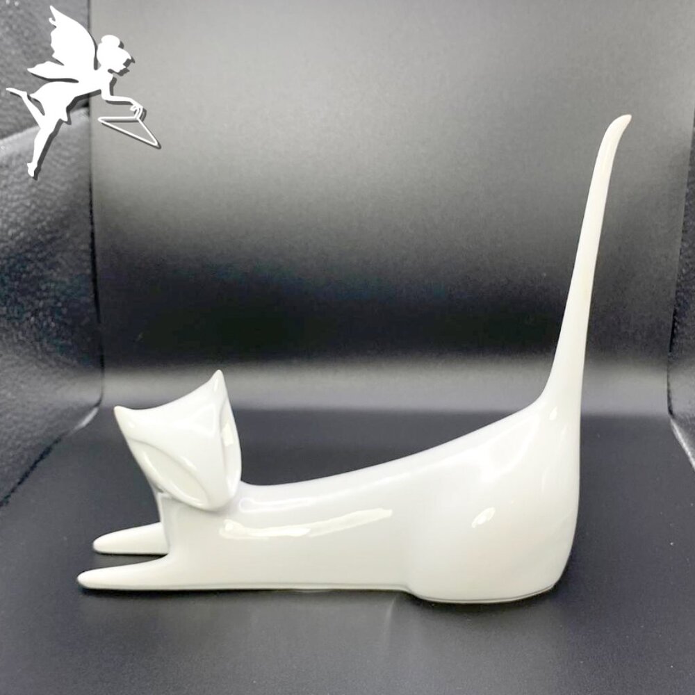 MCM ROYAL DUX 1960's Blanc de Chine Bohemia Mod Ceramic Siamese Cat Figurine